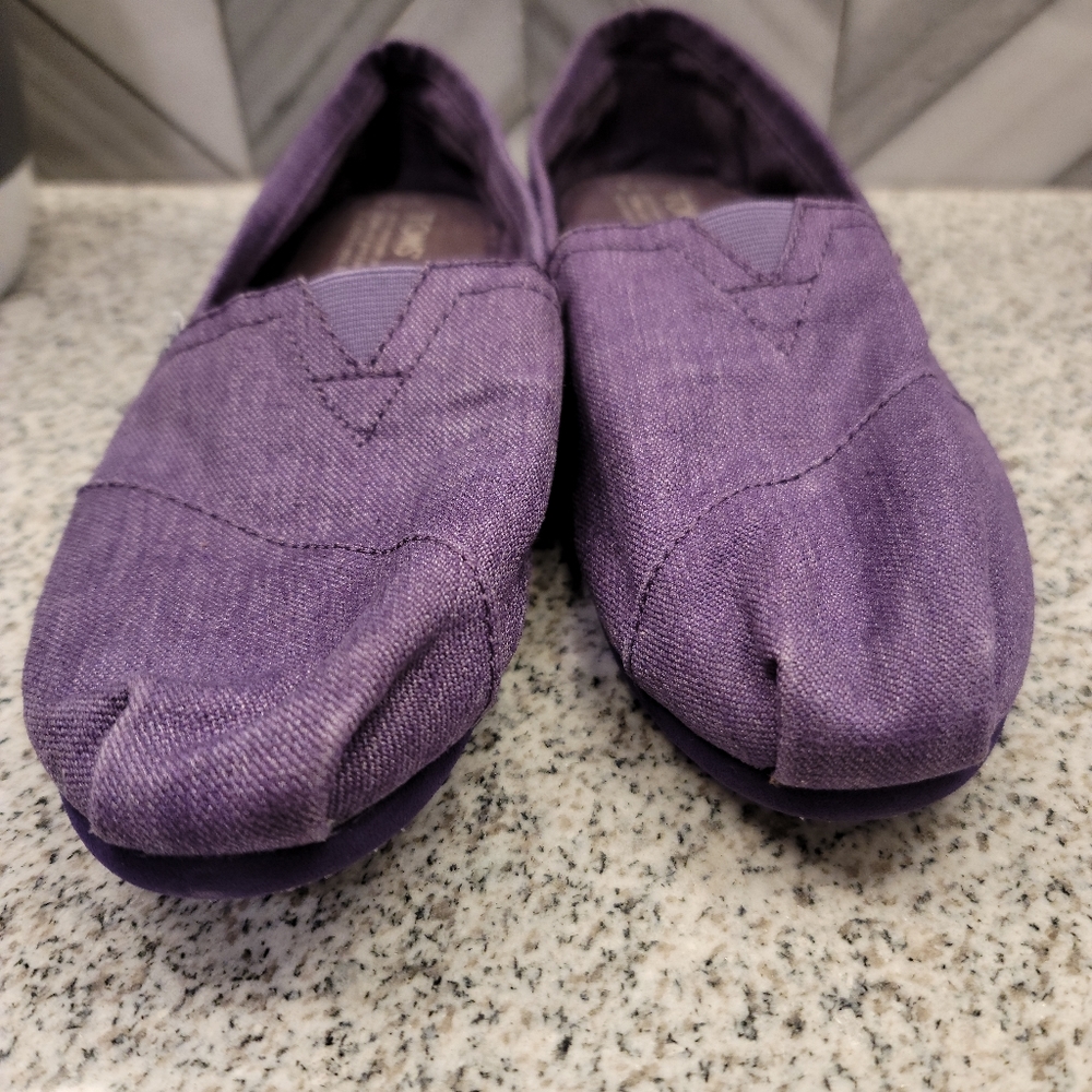 Toms - Picture 9 of 9